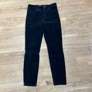 GAP Black True Skinny Super High Rise Velvety Pants Size 29
